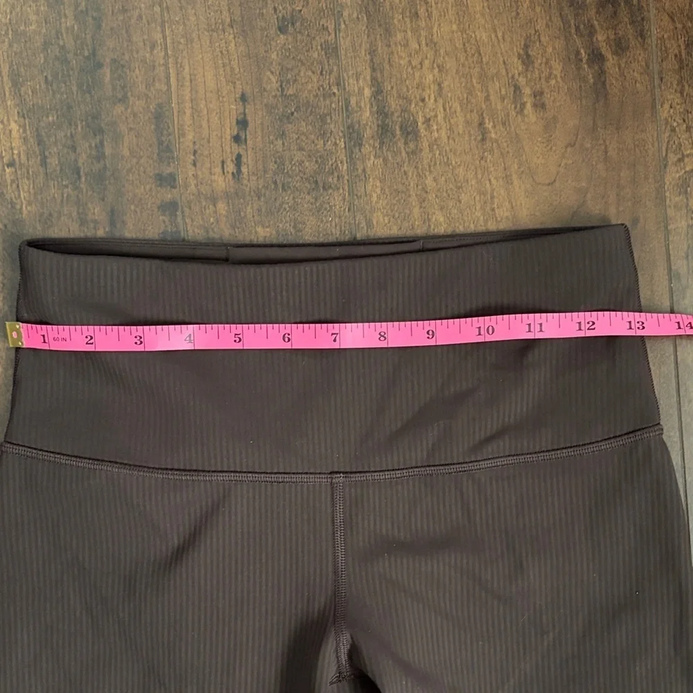lululemon athletica Women's 3/4 leggings .